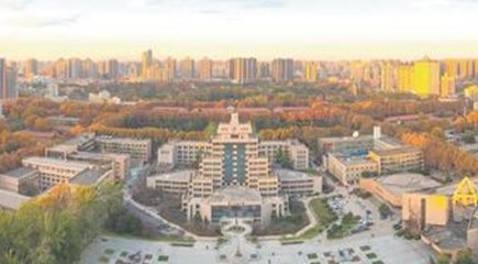 要在全面落实上下功夫