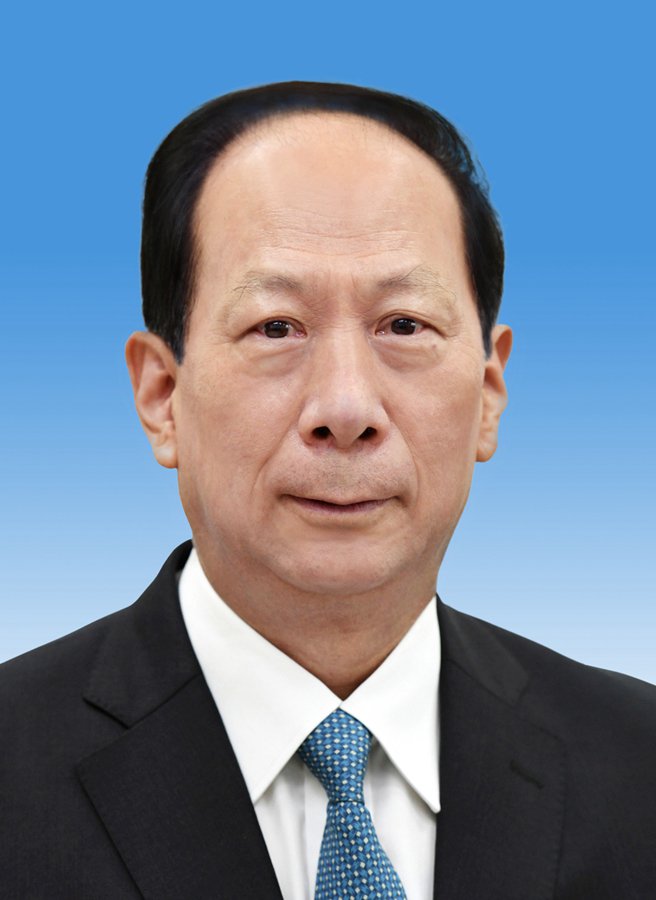 中央政治局委员(按姓氏笔画为序排列)