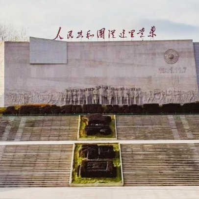 沪上中小学开启新年生动“第一课”